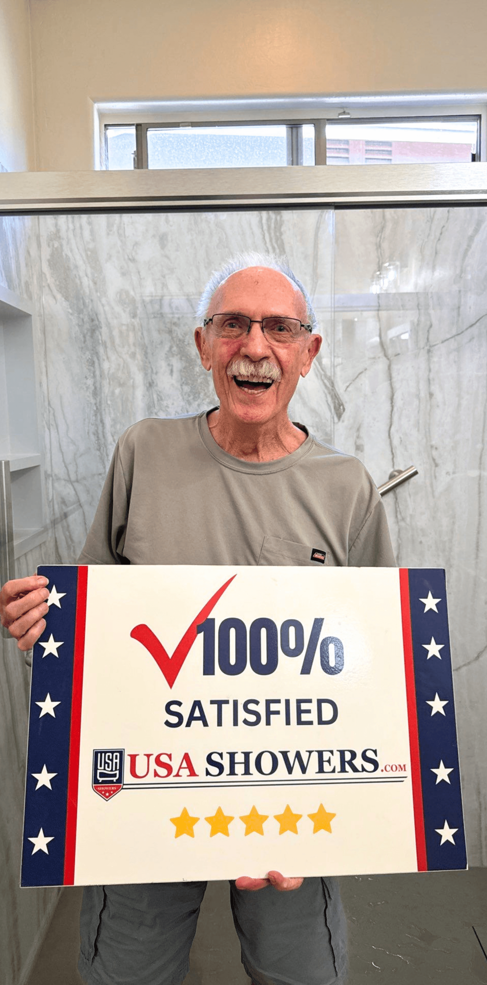 100% satisfied customer picture