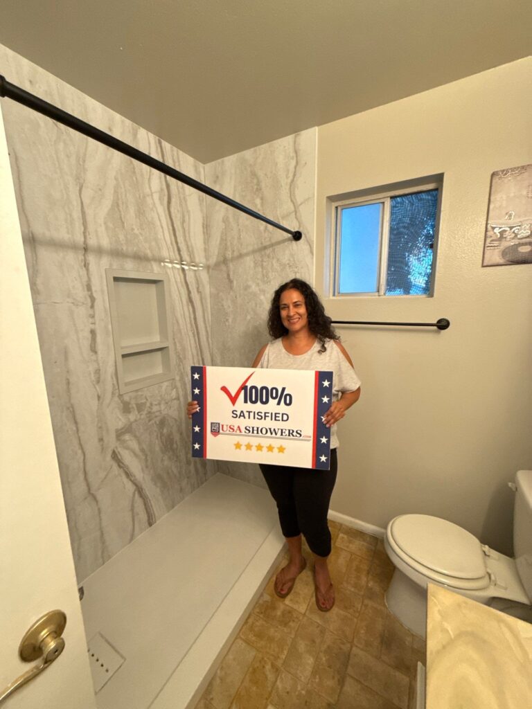Hernandez, Eileen with sign